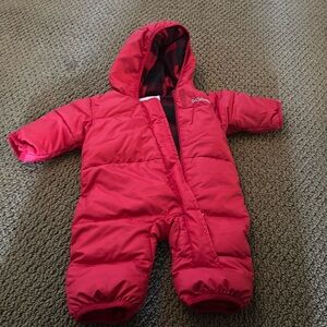 Columbia snowsuit